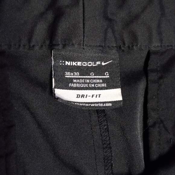 Nike Golf Charcoal Black Lightweight Pockets Size 36X30 Button Zip - Picture 10 of 10